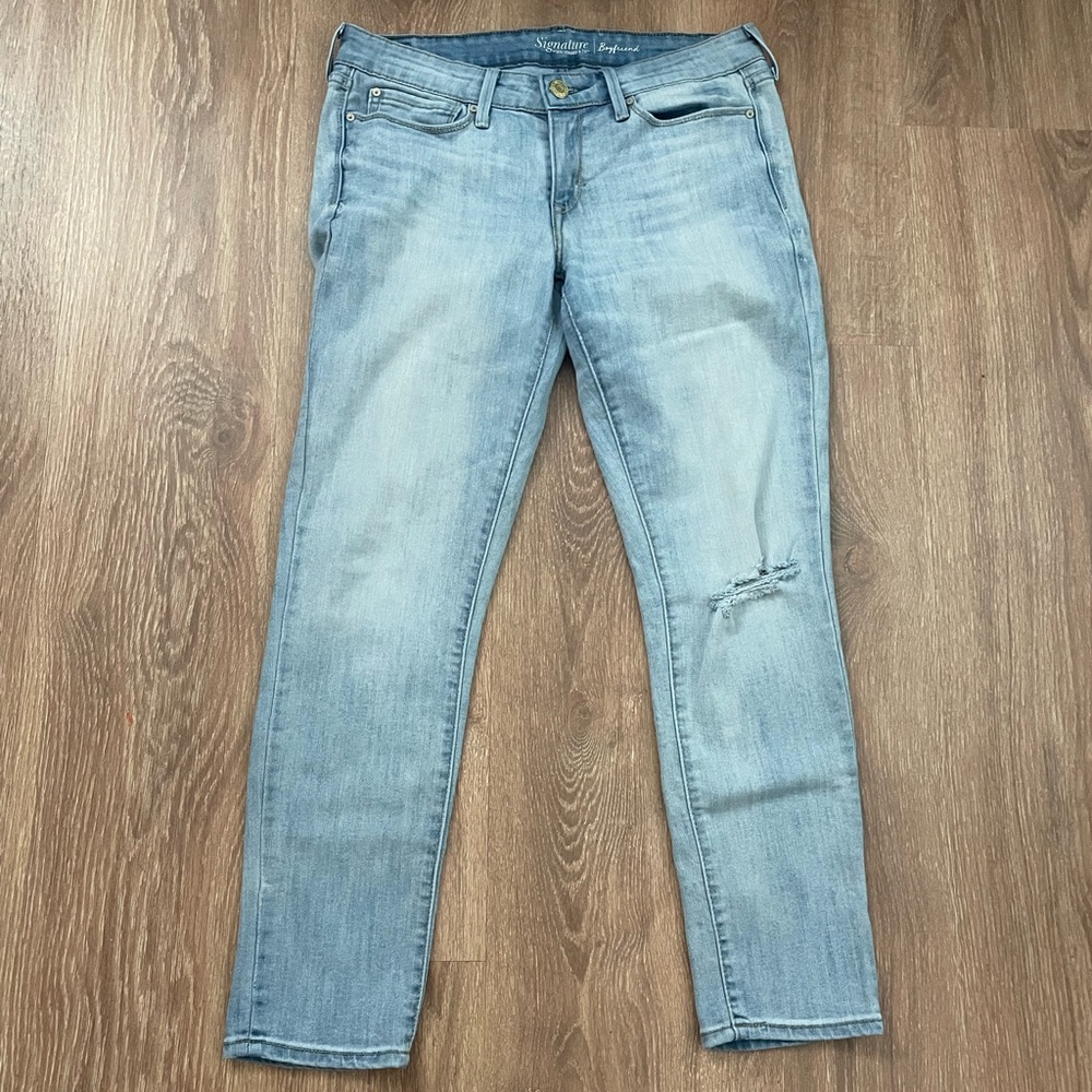 Women’s Levi’s Boyfriend Jeans